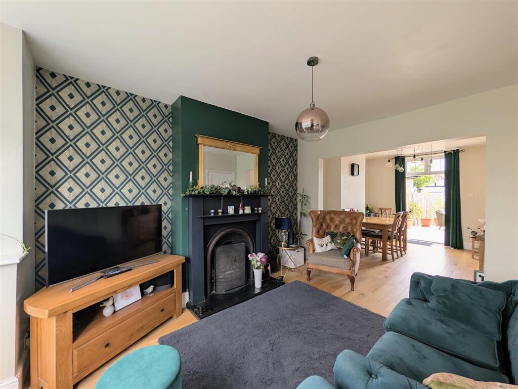 House in Gloucester - More