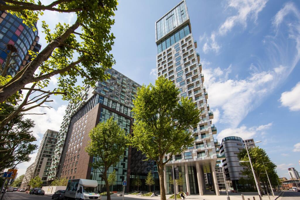3 bedroom flat for rent