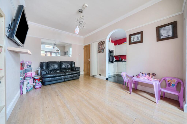 House in Portsmouth - View 5