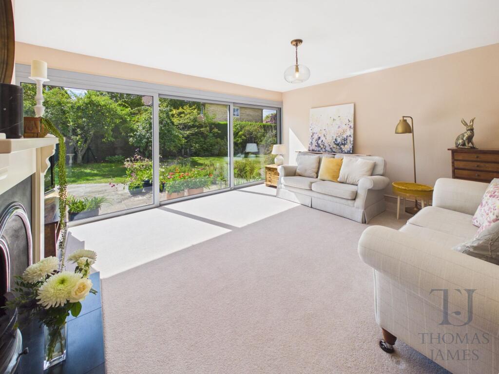 House in Rushcliffe, Ruddington - More