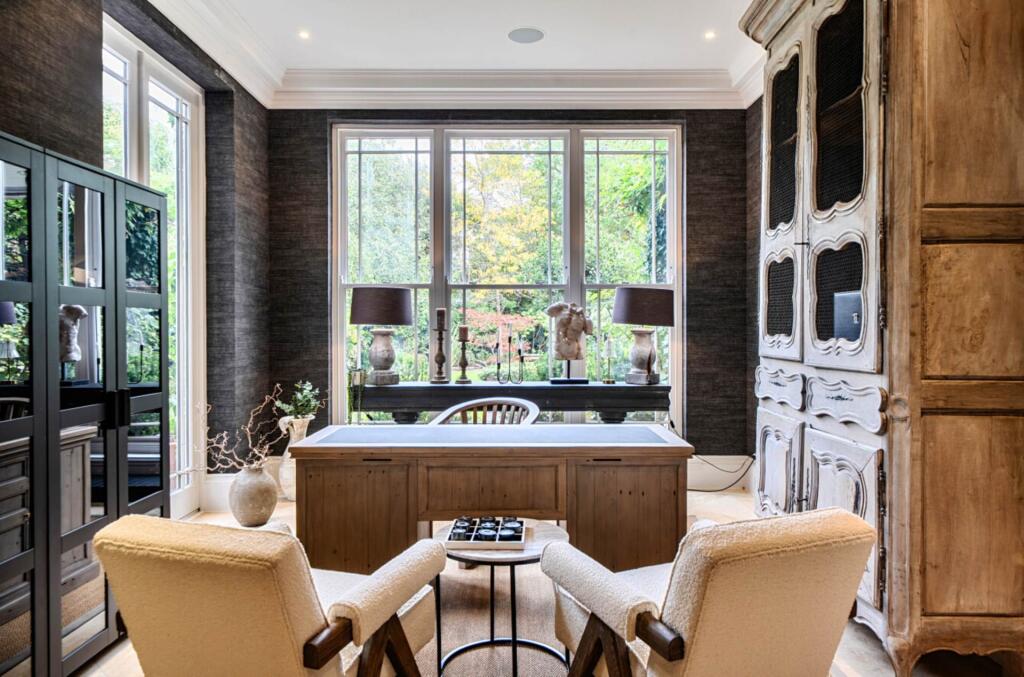 House in Kingston upon Thames - View 5