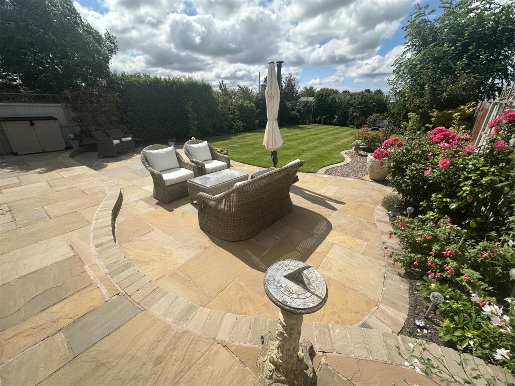 House in West Lancashire, Tarleton - View 4