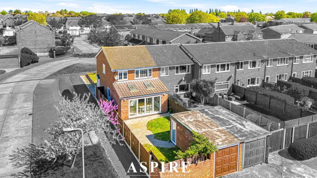 Video Tour Inside - Cornworthy, Shoeburyness, Southend-On-Sea photo 2