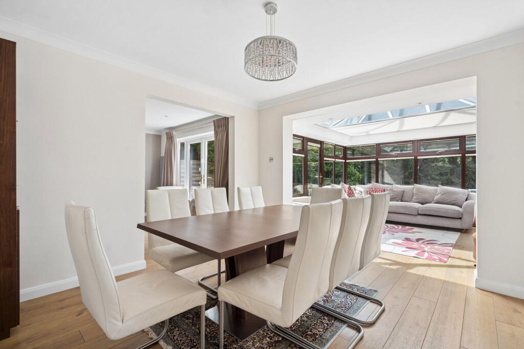 House in Harrow - View 5