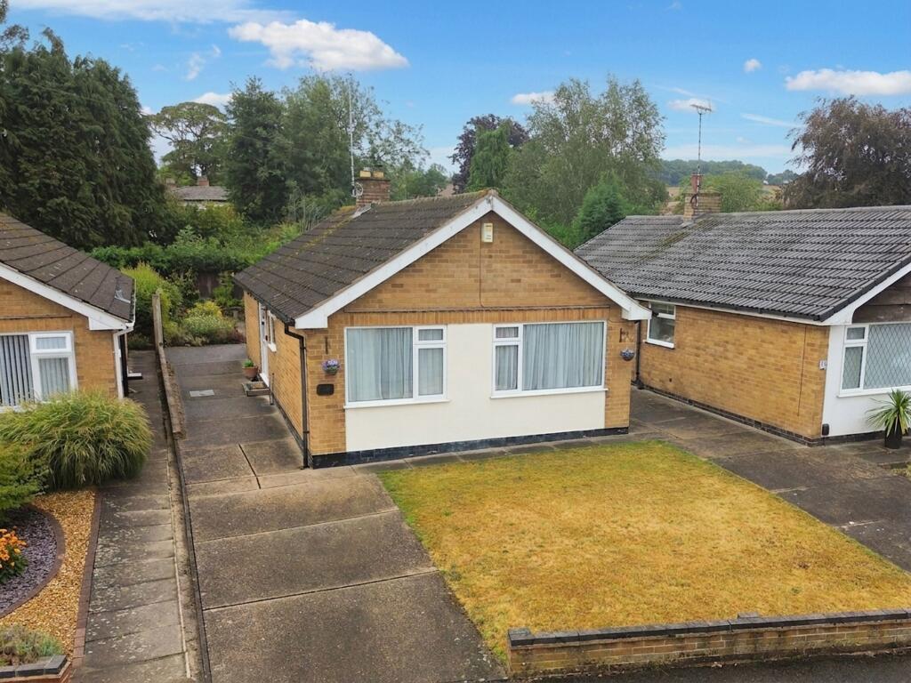 Main image of property: Leslie Grove, Calverton, Nottingham