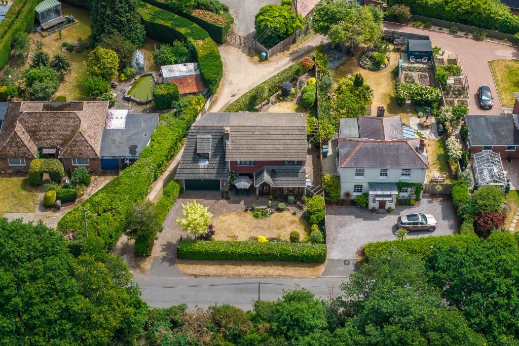 House in Southampton - View 3