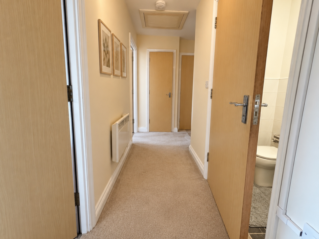 Crossley Apartments, Maxwell Place, Redcar, TS10 5AS photo 4