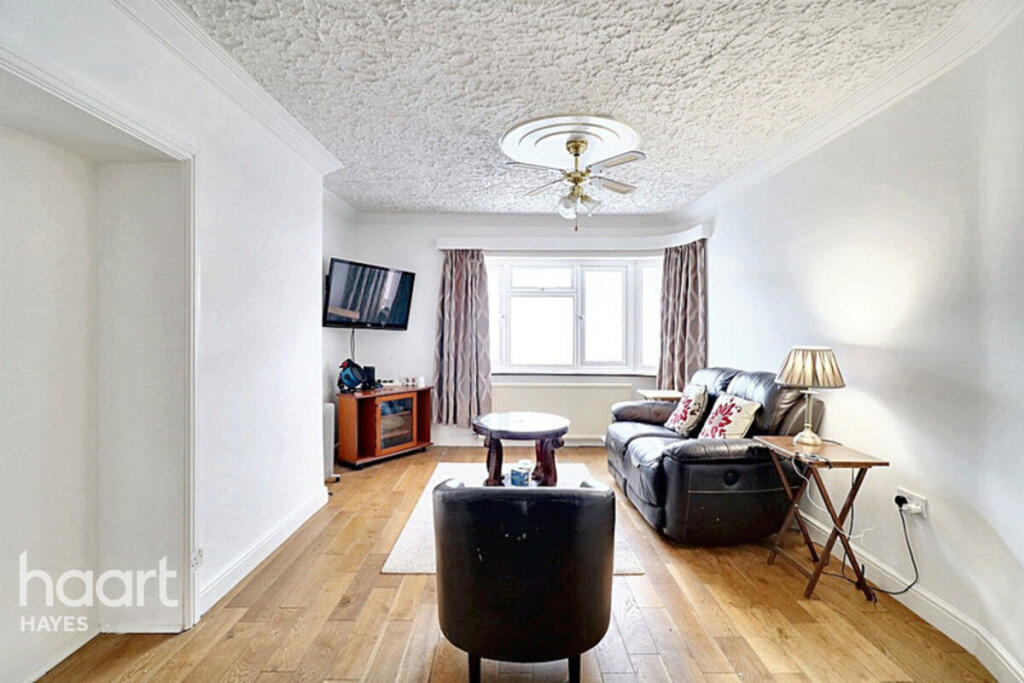 House in London - View 3