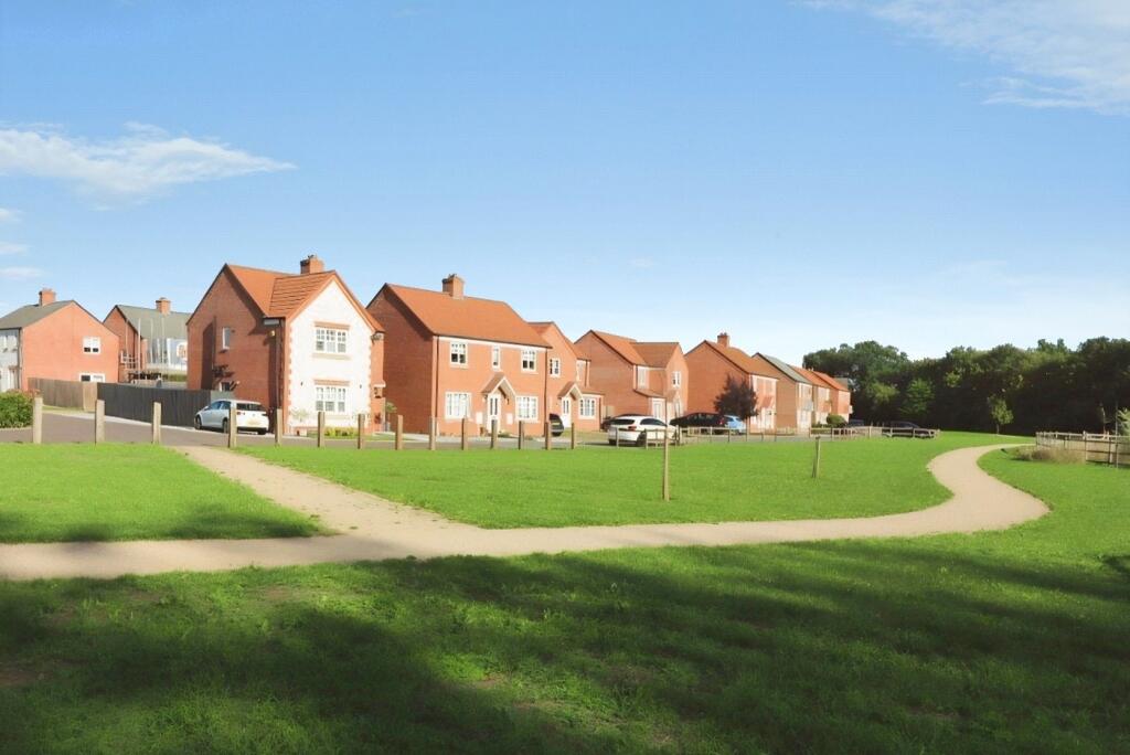 Coldham Grove, Wymondham, Norfolk, NR18 photo 4
