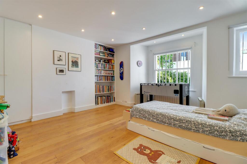 Property photo 10
