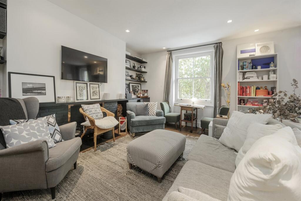 Main image of property: St Quintin Avenue, London, W10