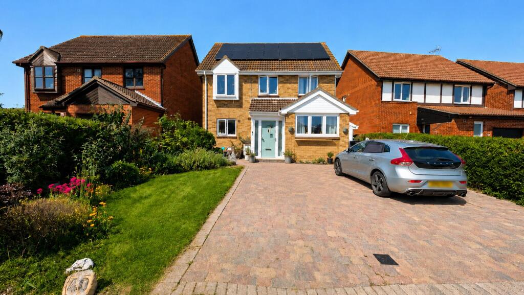Main image of property: Drake Avenue, Mayland, Chelmsford