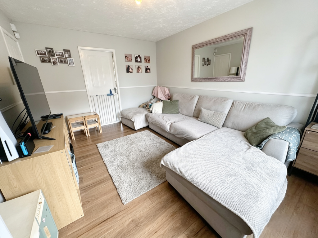 House in Sandwell, West Midlands - View 3