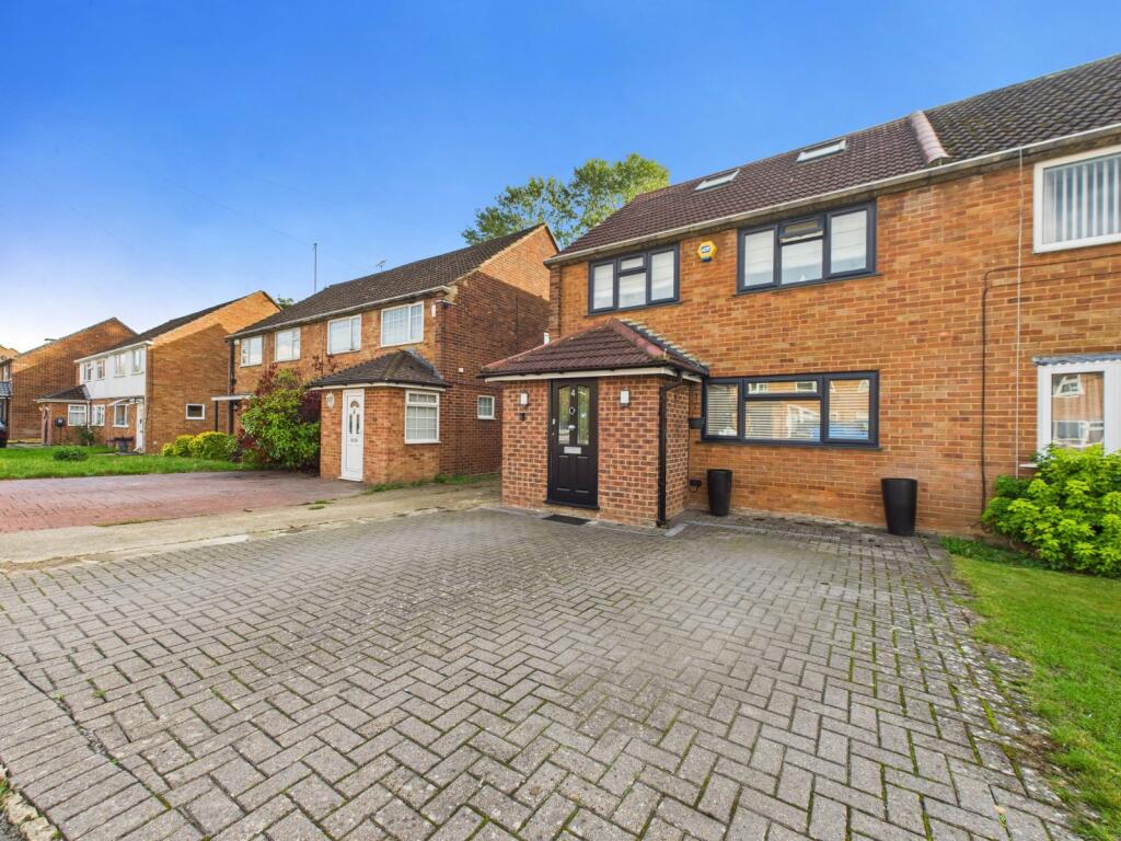 4-bed semi-detached on Barton Road, Langley, Berkshire, SL3, £765,000