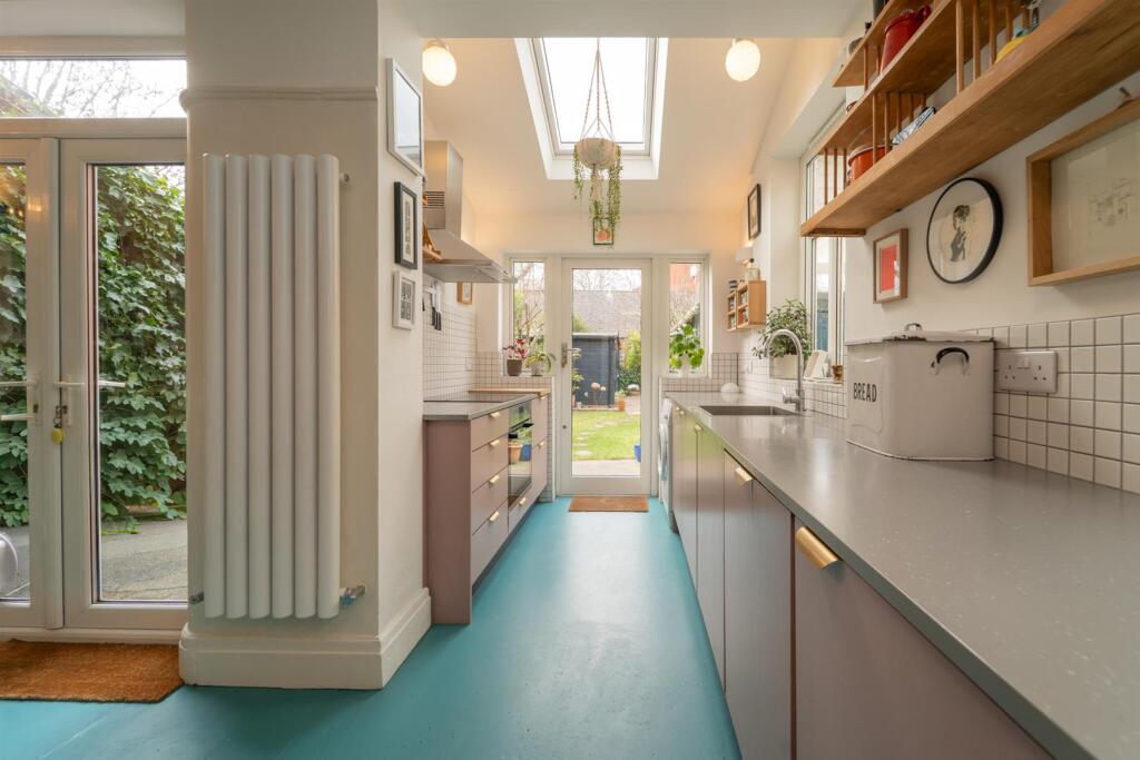 Victoria Road, Whalley Range photo 3