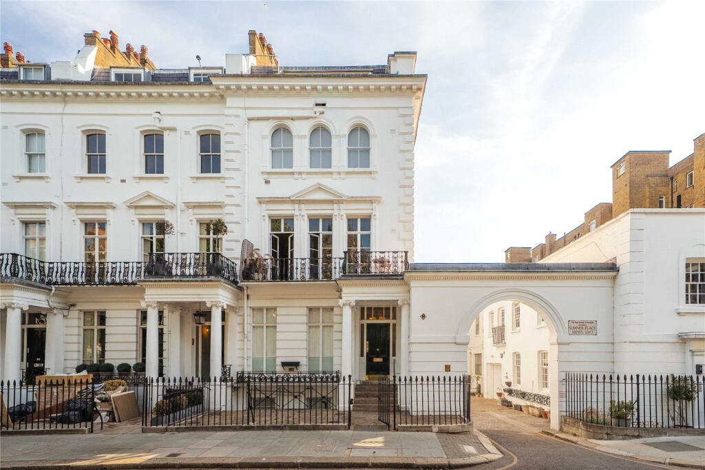 Apartment in London - View 2