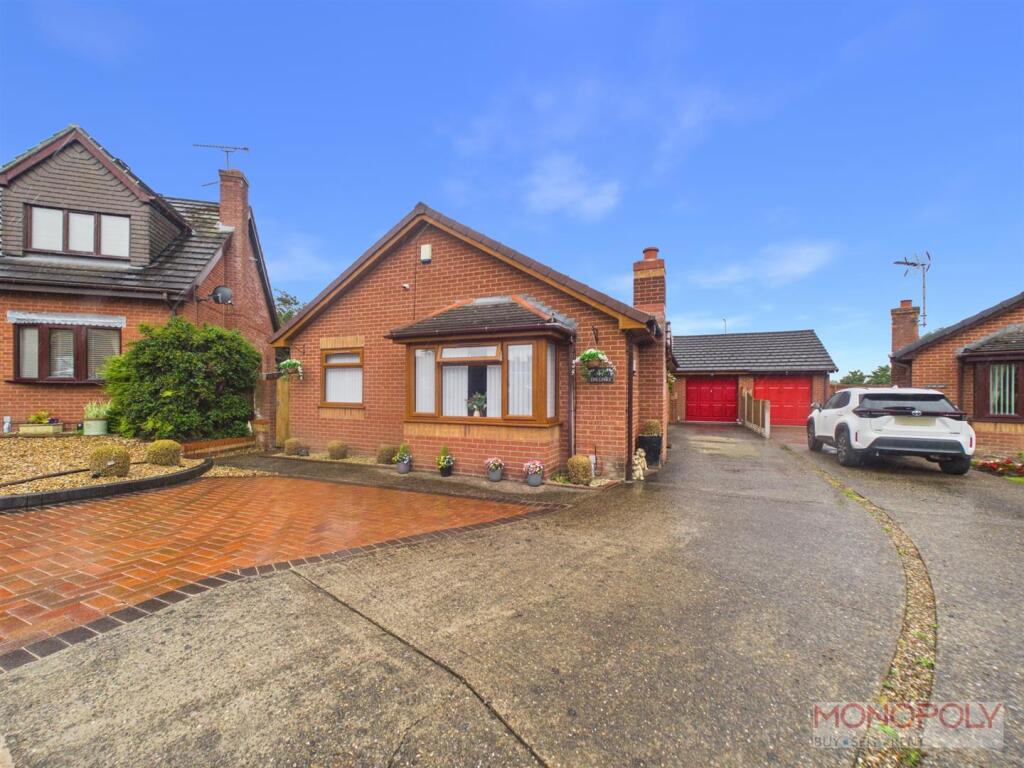 Main image of property: The Links, Wrexham