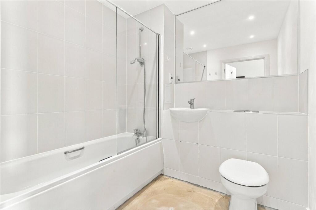 Apartment in London - View 5