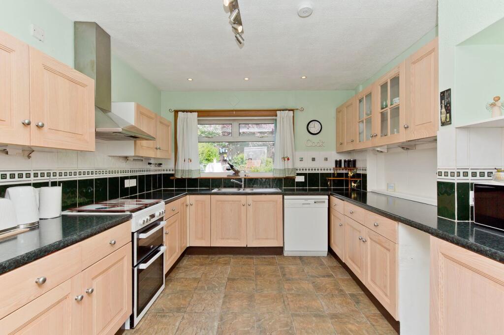 House in Rosyth, Fife - View 3