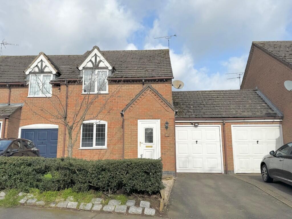 Main image of property: 24 Church Road, Kirkby Mallory, Leicestershire, LE9 7QE