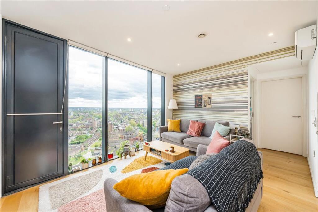 Main image of property: Walworth Road, Elephant & Castle