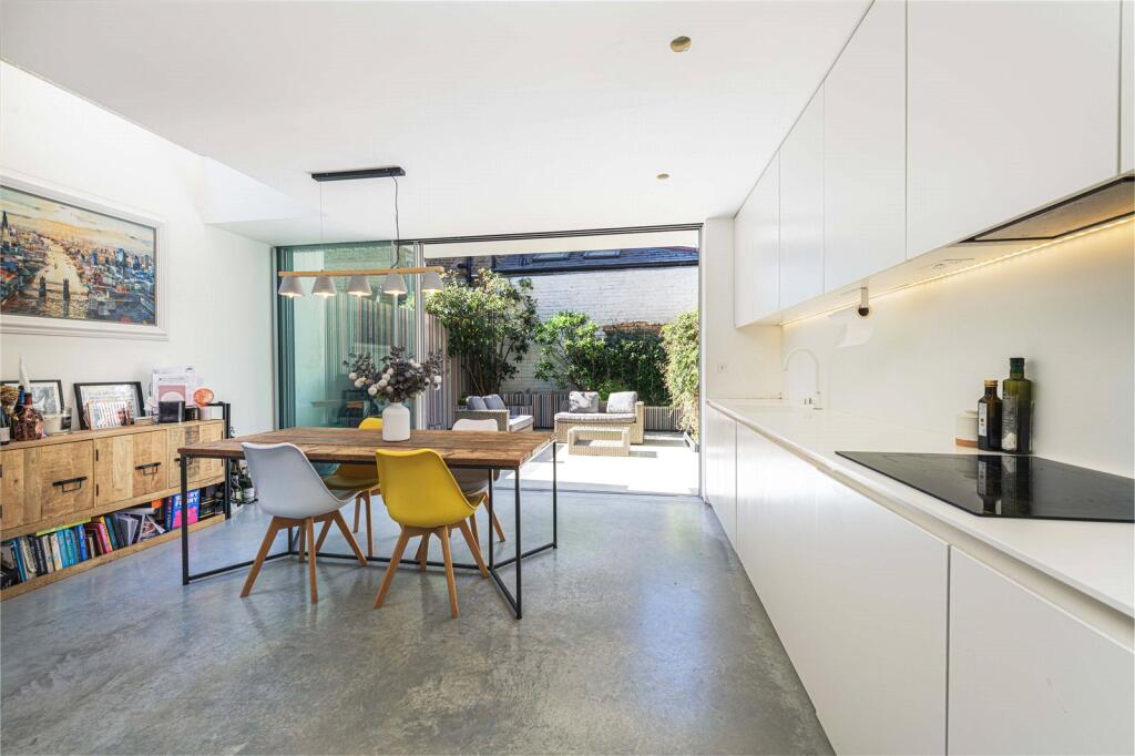 Main image of property: Taybridge Road, London, SW11