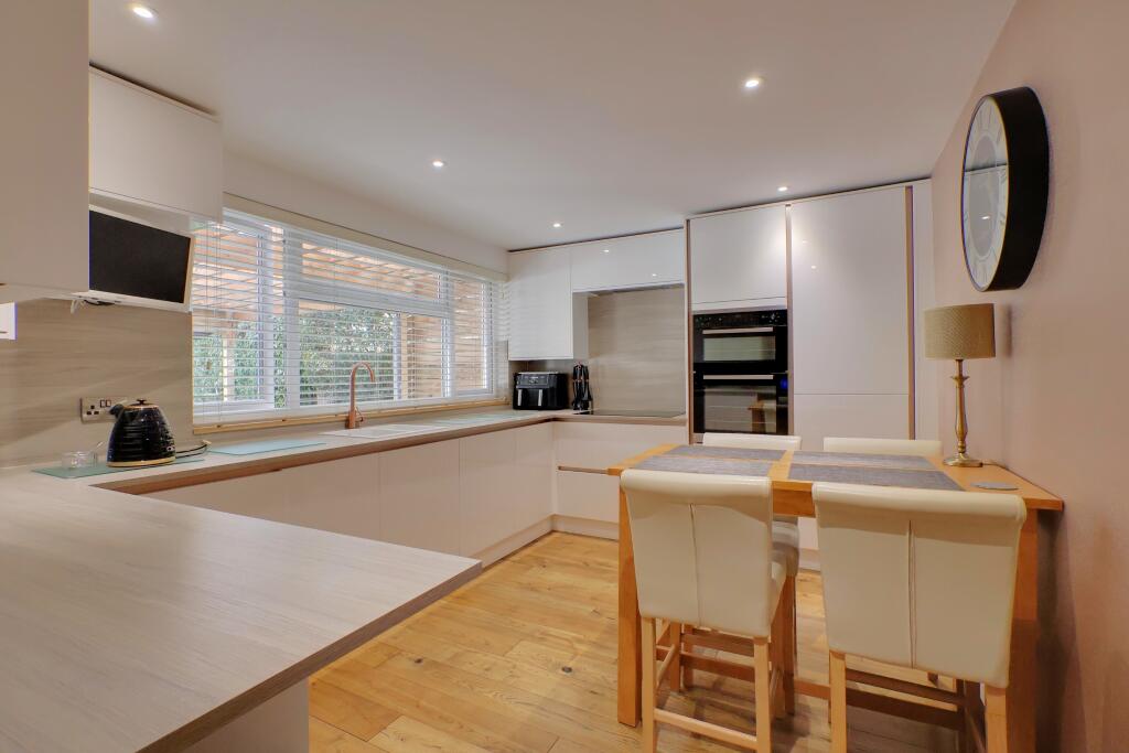 House in Portsmouth - View 4
