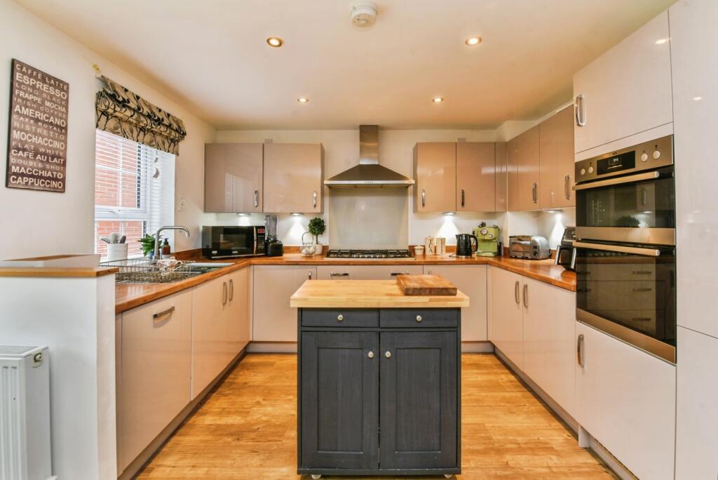 Additional image 5 of Deckle Edge Close, Wells, Somerset, BA5