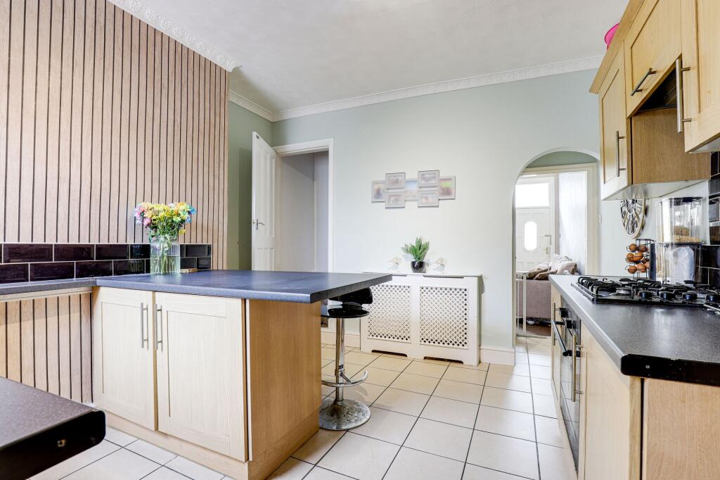 House in Nottingham, Highbury Vale - View 4