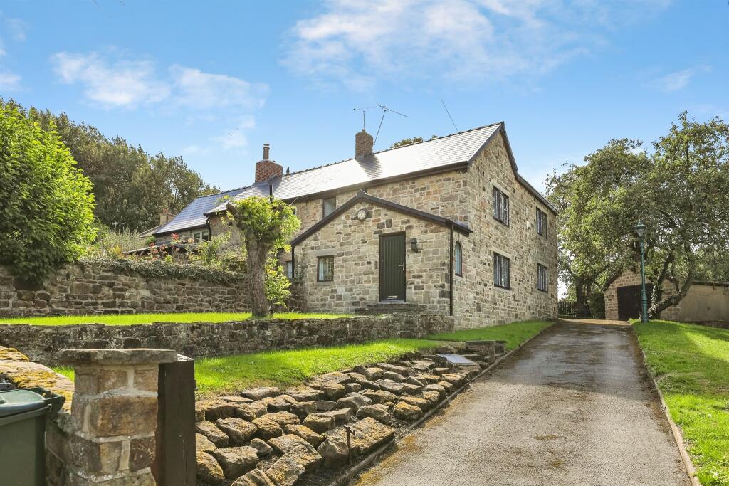 Main image of property: Tinglebridge, Hemingfield, Barnsley