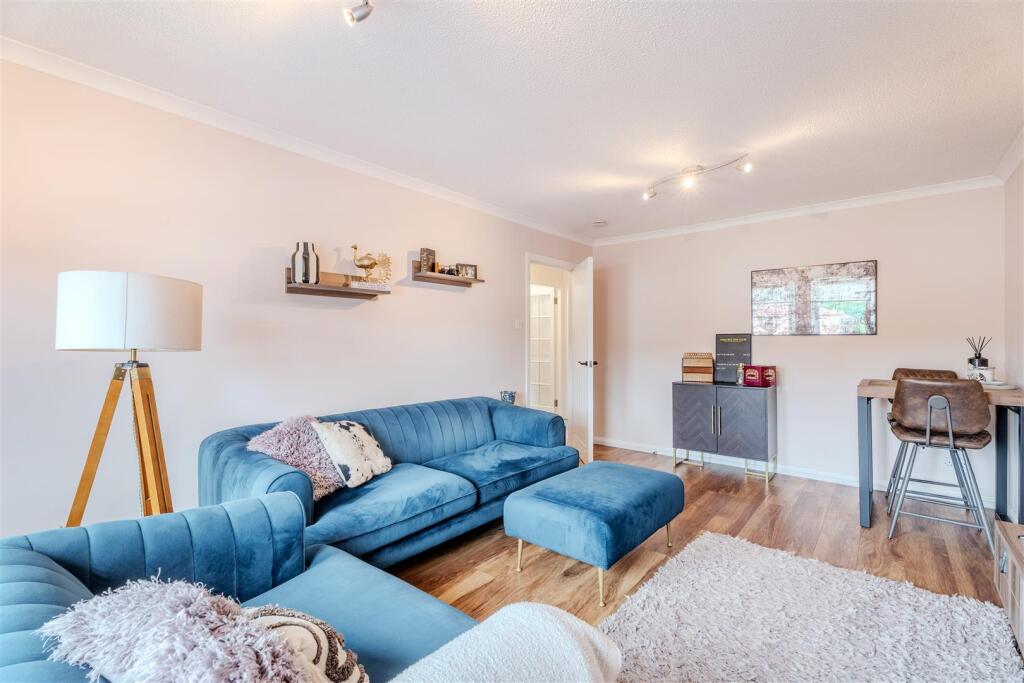Apartment in Motherwell, North Lanarkshire - View 5