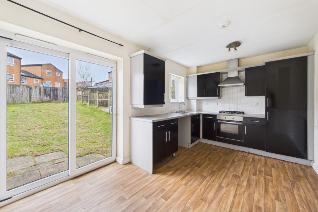 House in Sheffield, Norfolk Park - View 4
