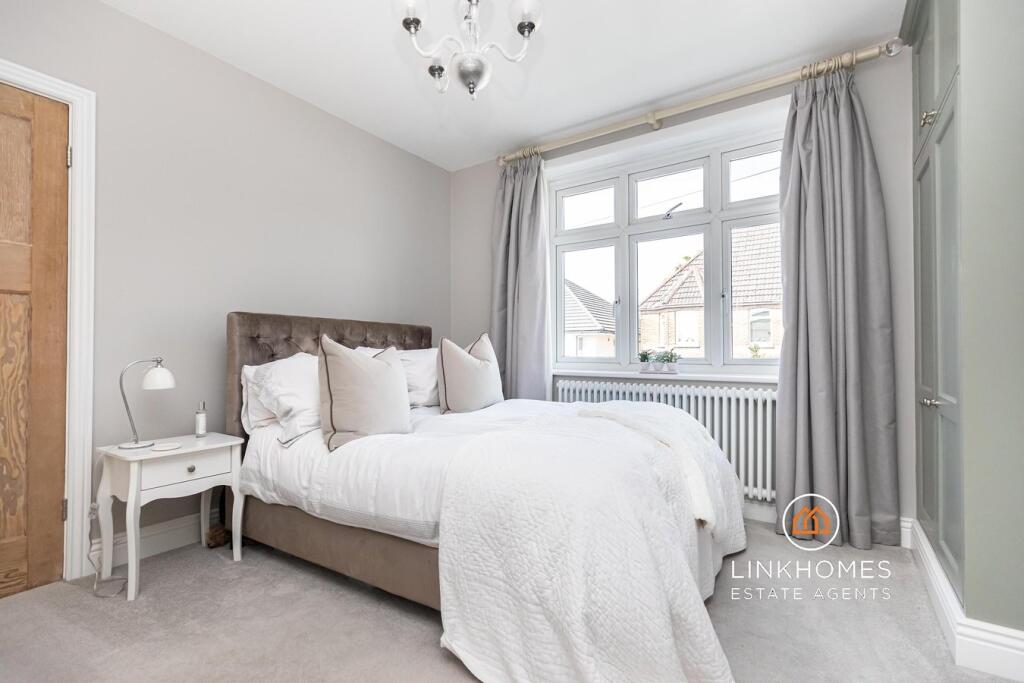 House in Poole - View 5