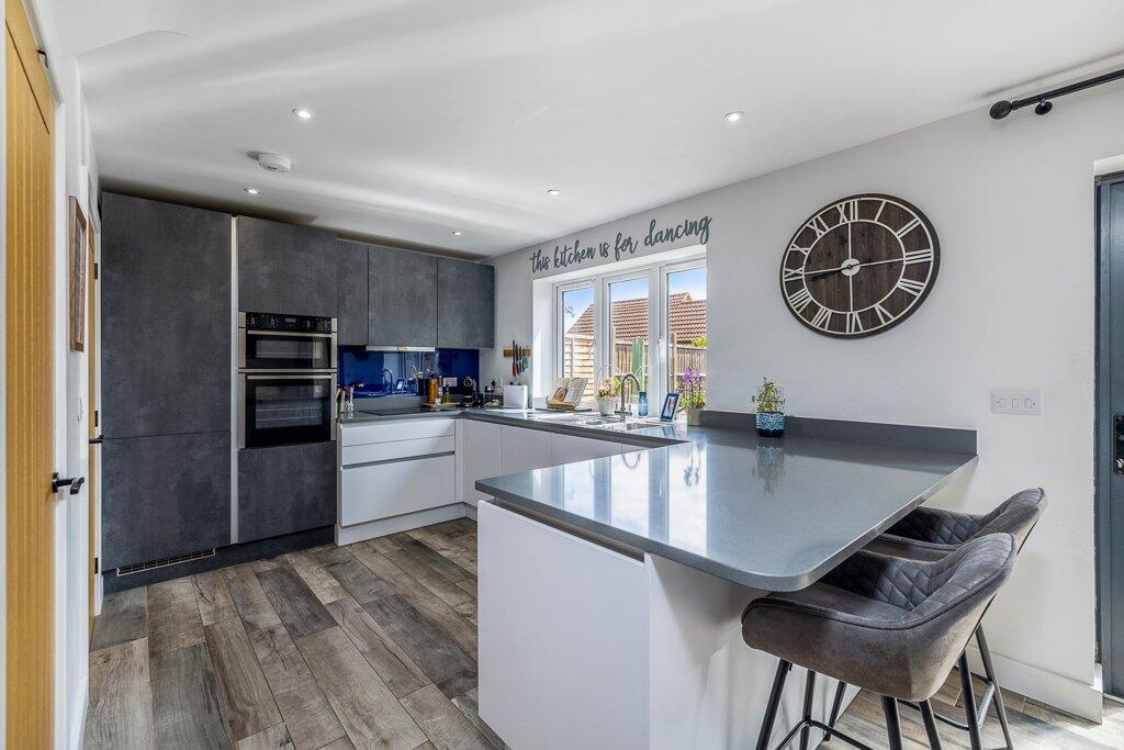 East Road, Navenby, Lincoln, Lincolnshire, LN5 - More