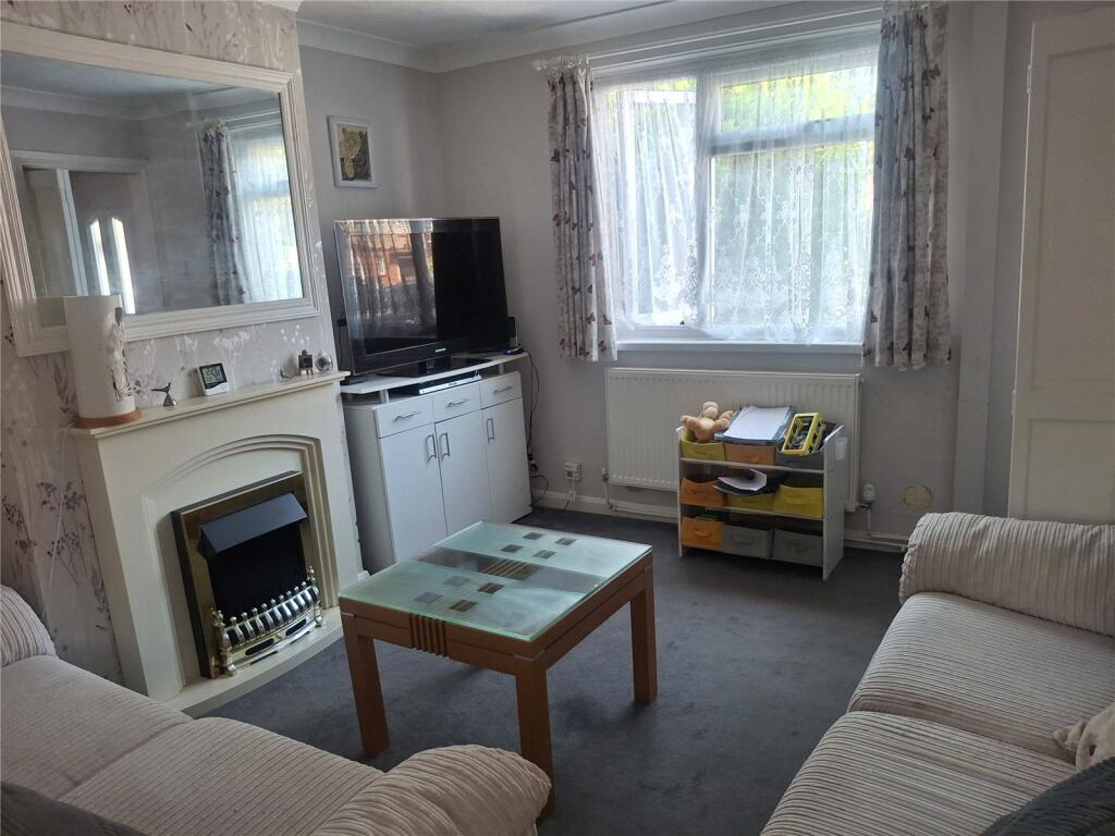 House in Eastbourne, East Sussex - View 2
