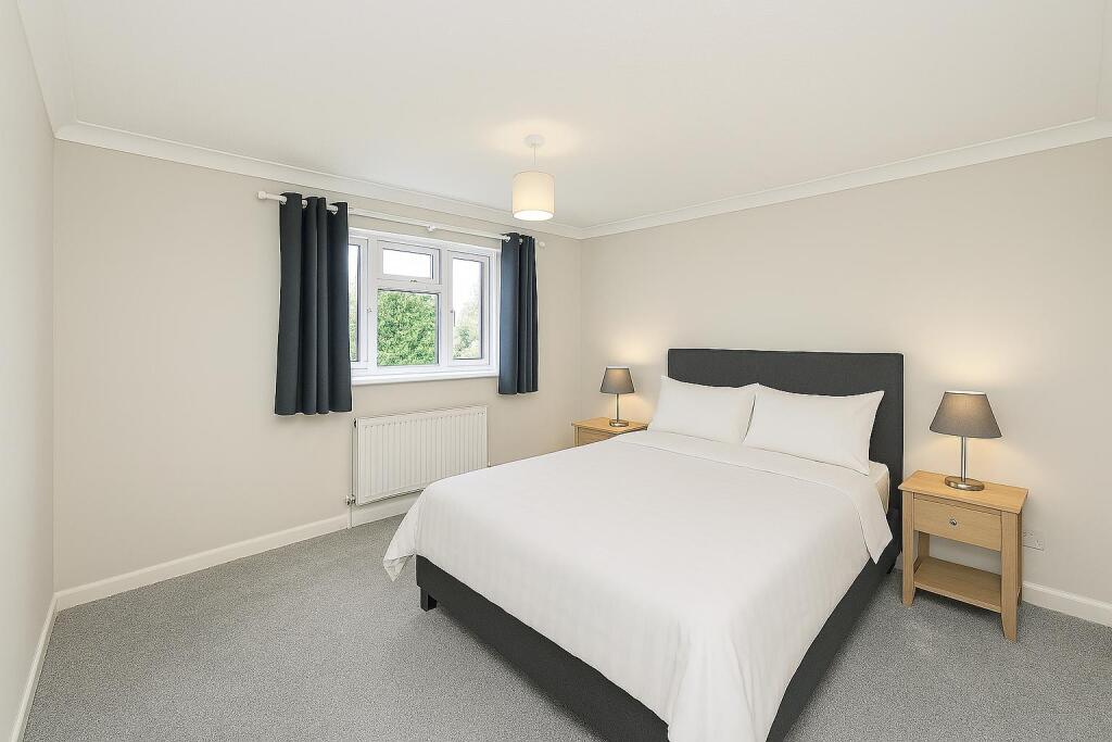 Arden Close, Balsall Common photo 4