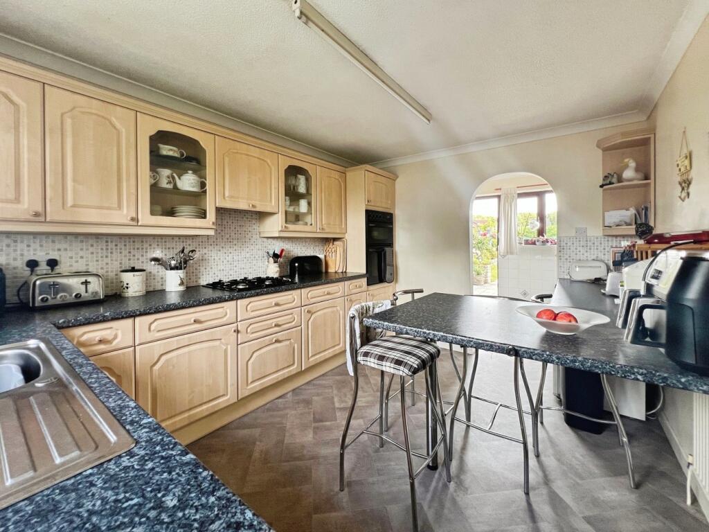 Additional image 11 of West End, Street, BA16