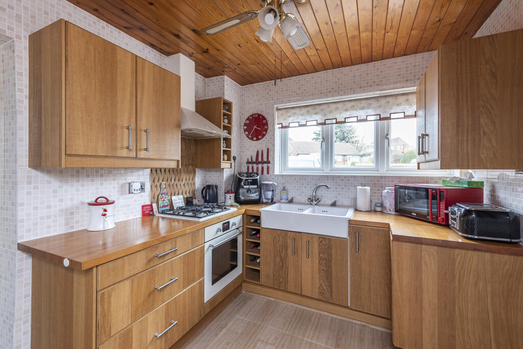 House in St Albans, Redbourn - View 4