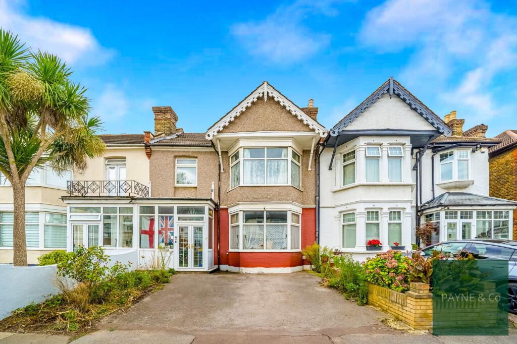 Main image of property: Clarendon Gardens, Ilford, IG1