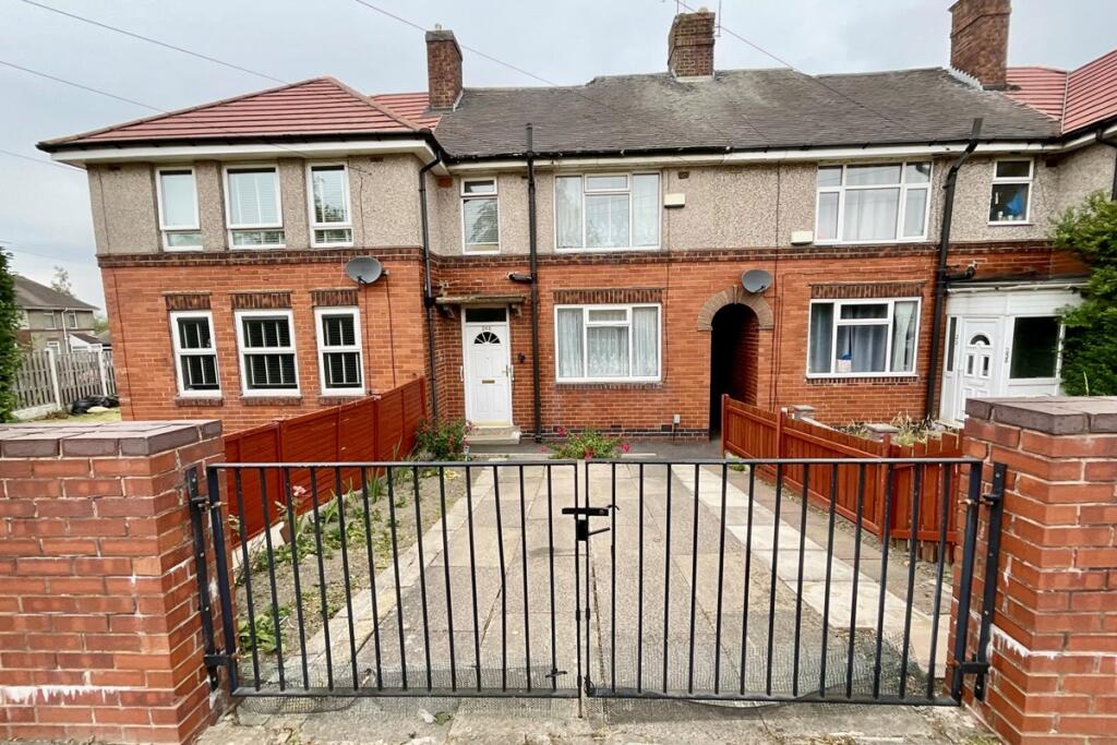 3-bed terraced on Eastern Avenue, Sheffield, S2 2GS, £160,000