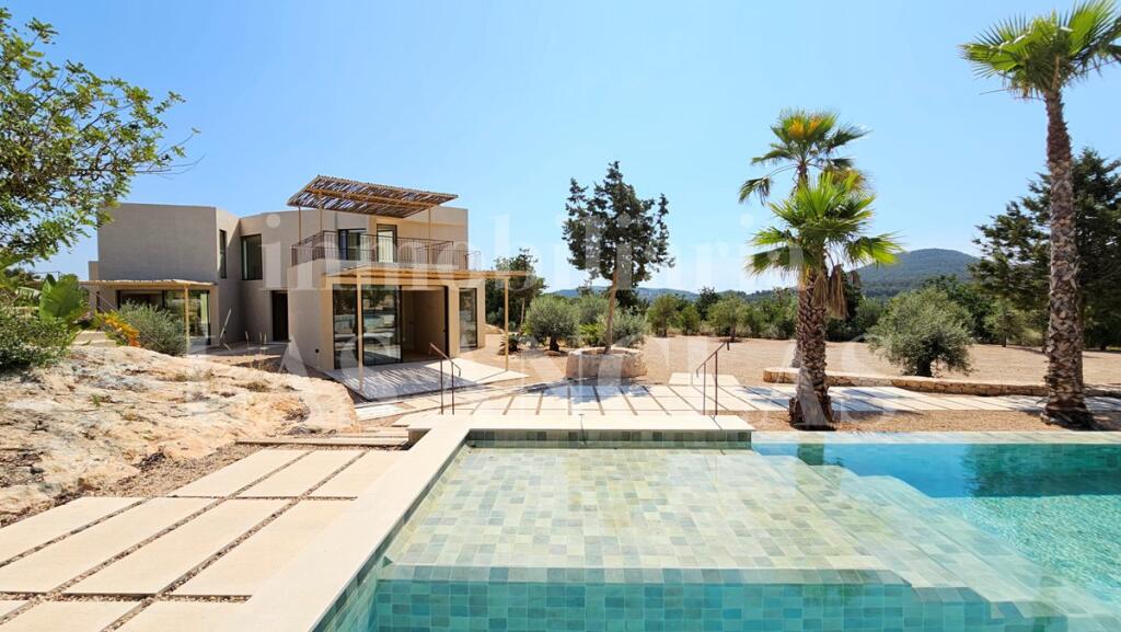 Main image of property: Balearic Islands, Ibiza, Sant Carles De Peralta