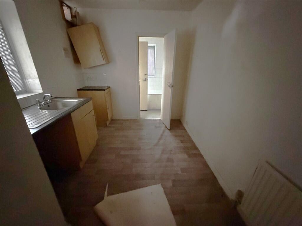 Apartment in London - View 3