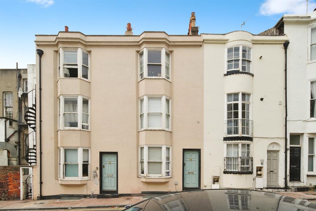 6-bed terraced on Montpelier Road, Brighton, £550,000