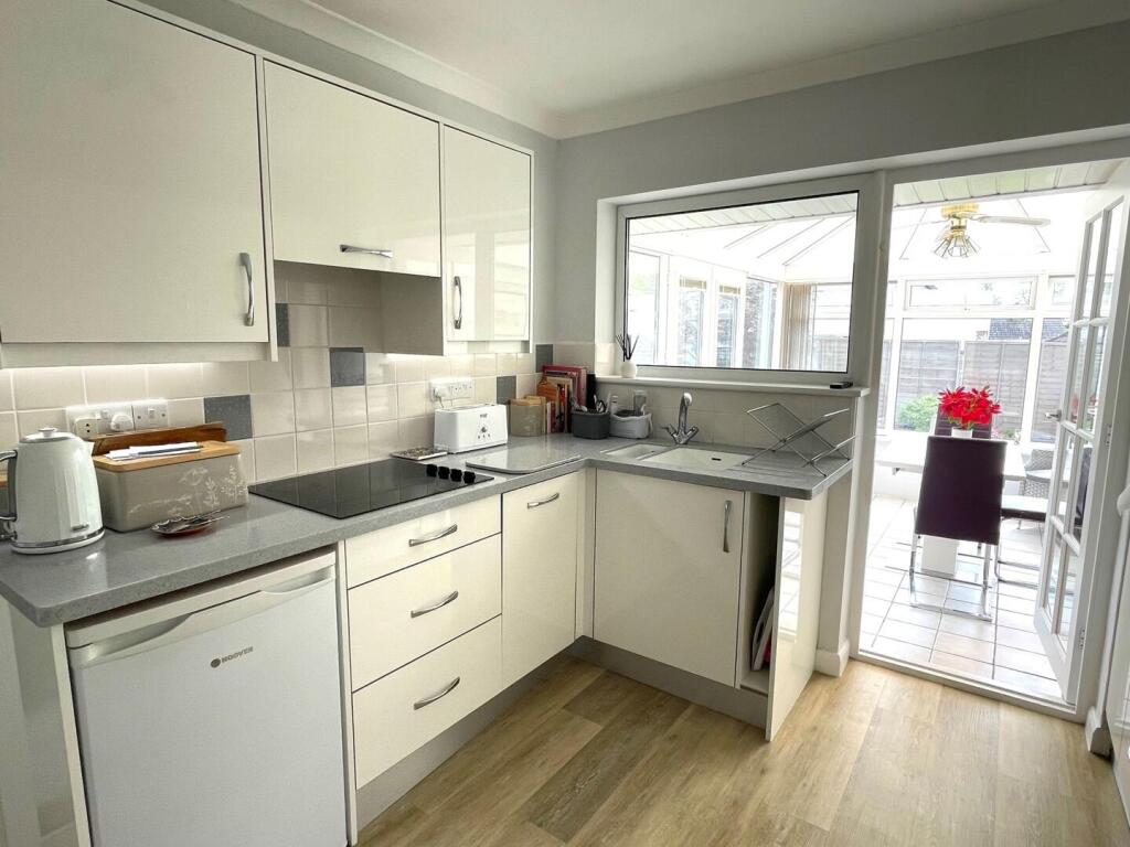 House in Brent Knoll, Somerset - View 5