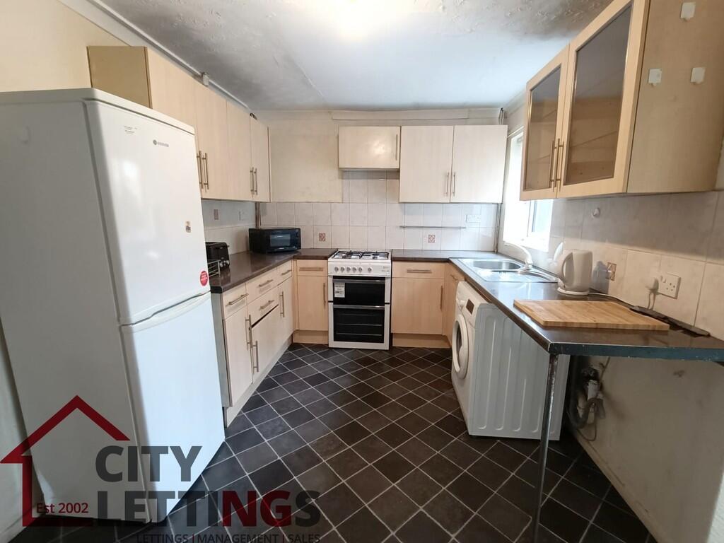 2 bedroom terraced house for rent