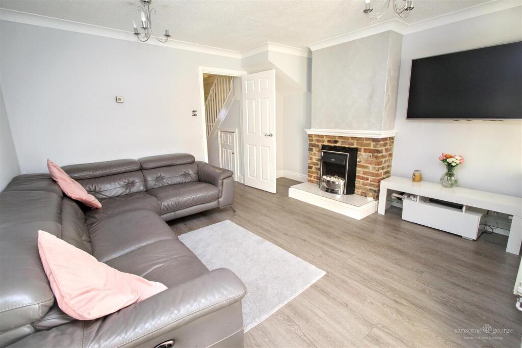 House in Reading, Holybrook - View 4