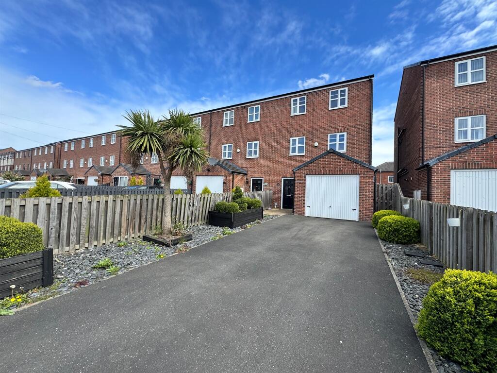 Main image of property: School Street, Castleford