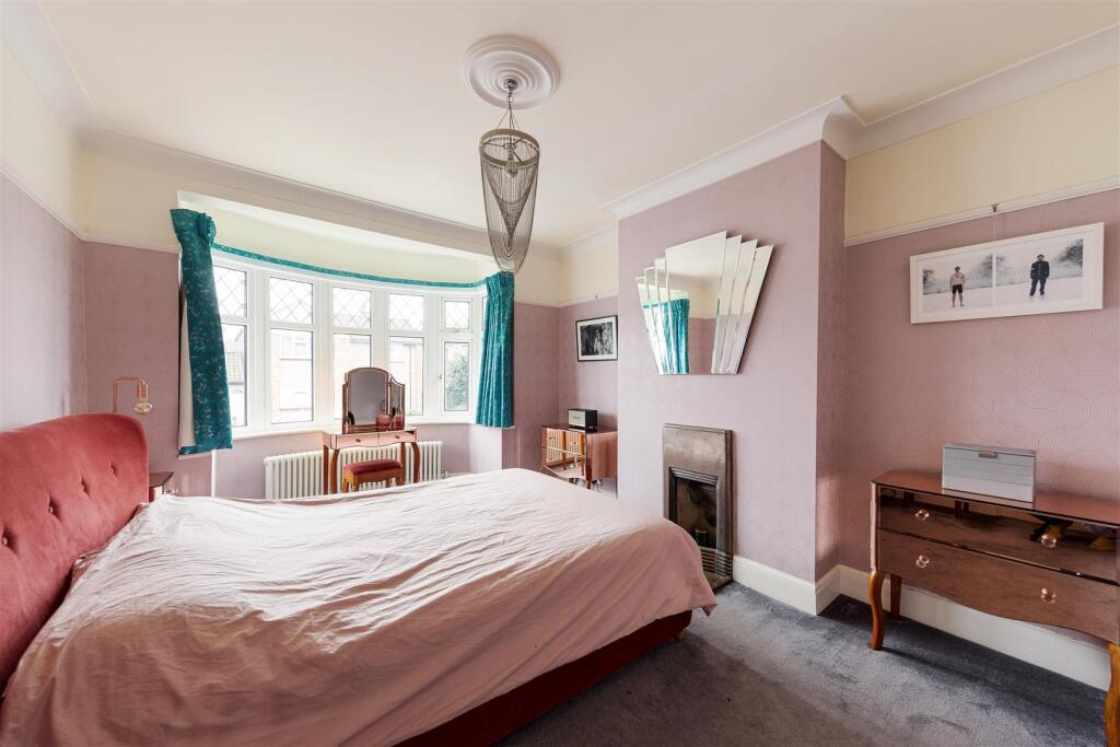 House in London - More