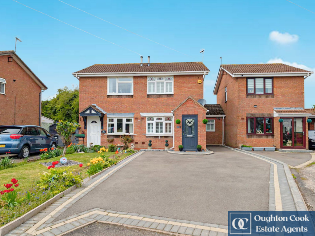House in Nuneaton and Bedworth, Collycroft - View 2