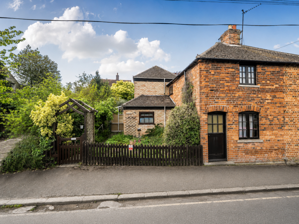 Main image of property: Henley Road, Oxford, OX4
